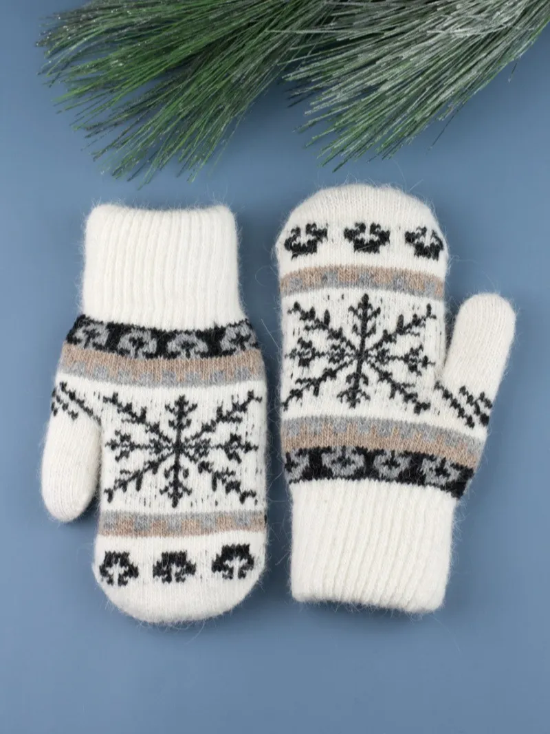 27 Nordic Snowflake Mittens