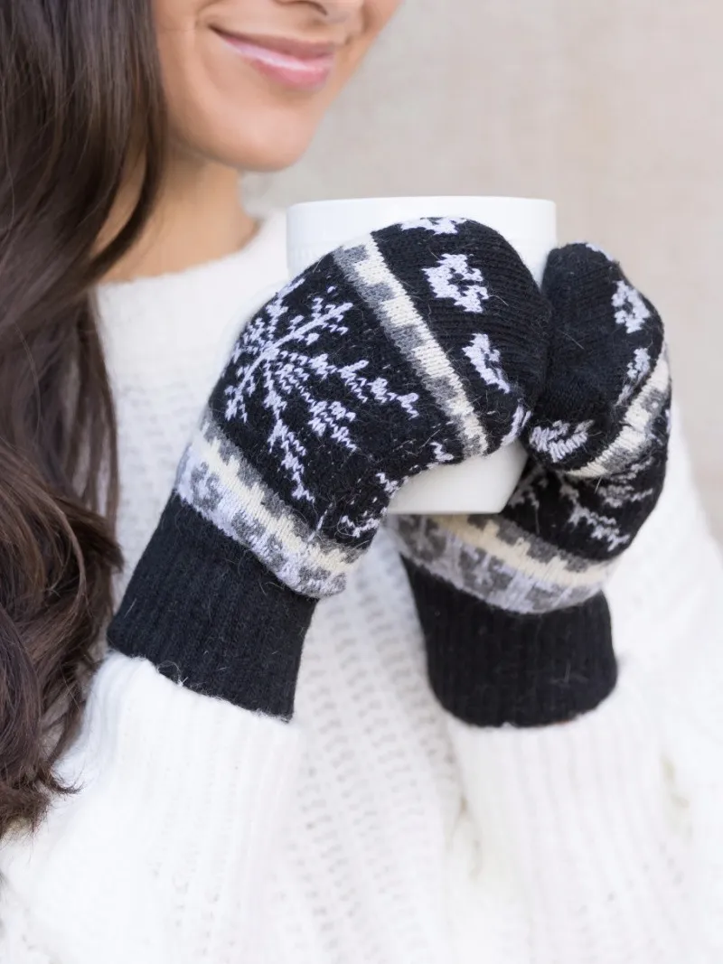 27 Nordic Snowflake Mittens