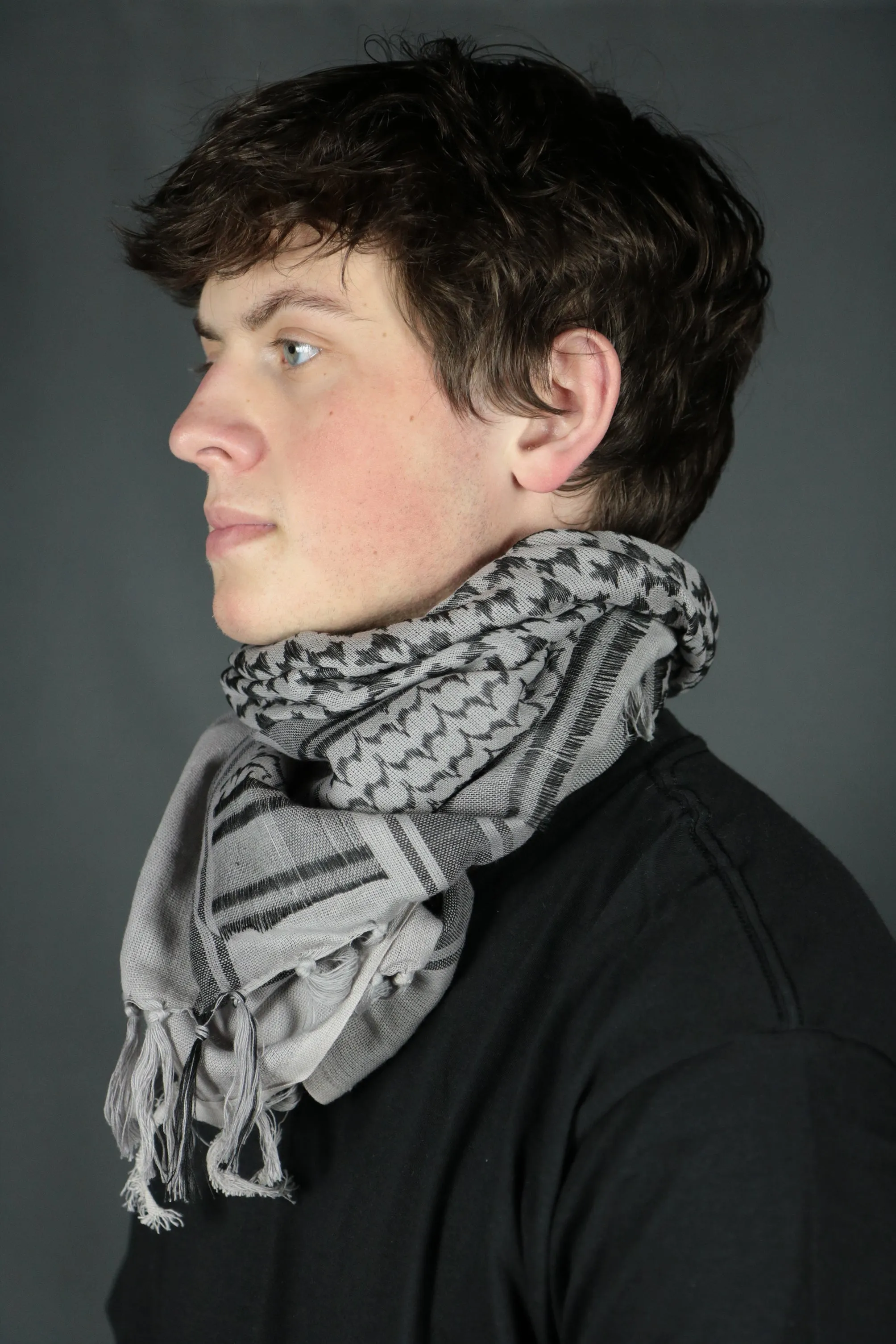 Arabic Sheik Print Shemagh Scarf | Black and Gray Face Scarf