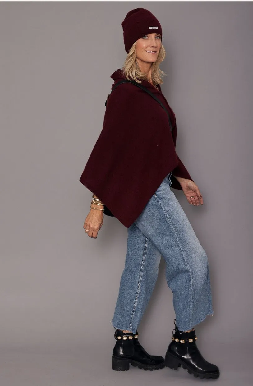 Cashmere Poncho Rich Burgundy | Shiraz