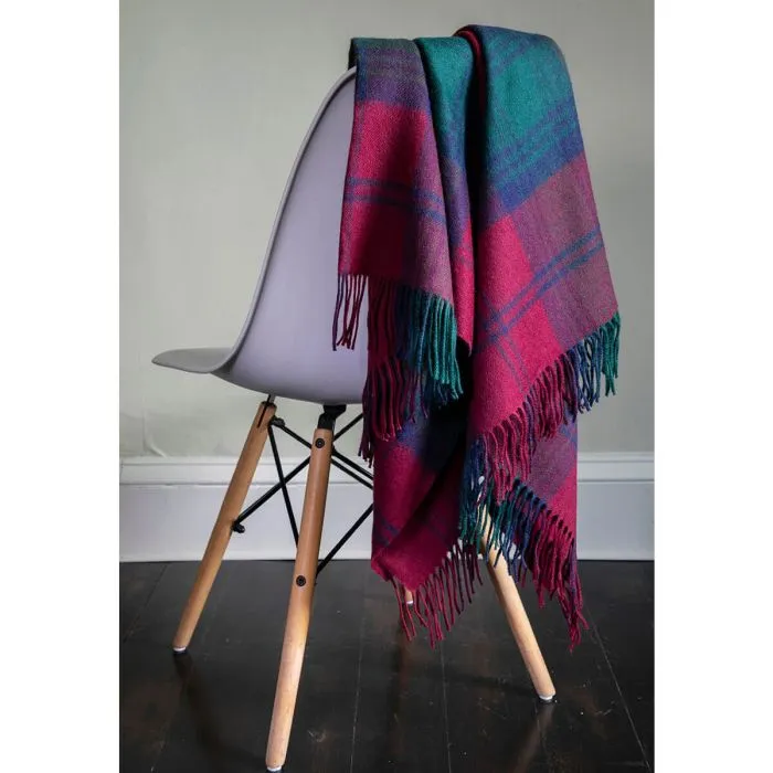 Lindsay Modern tartan lambswool blanket