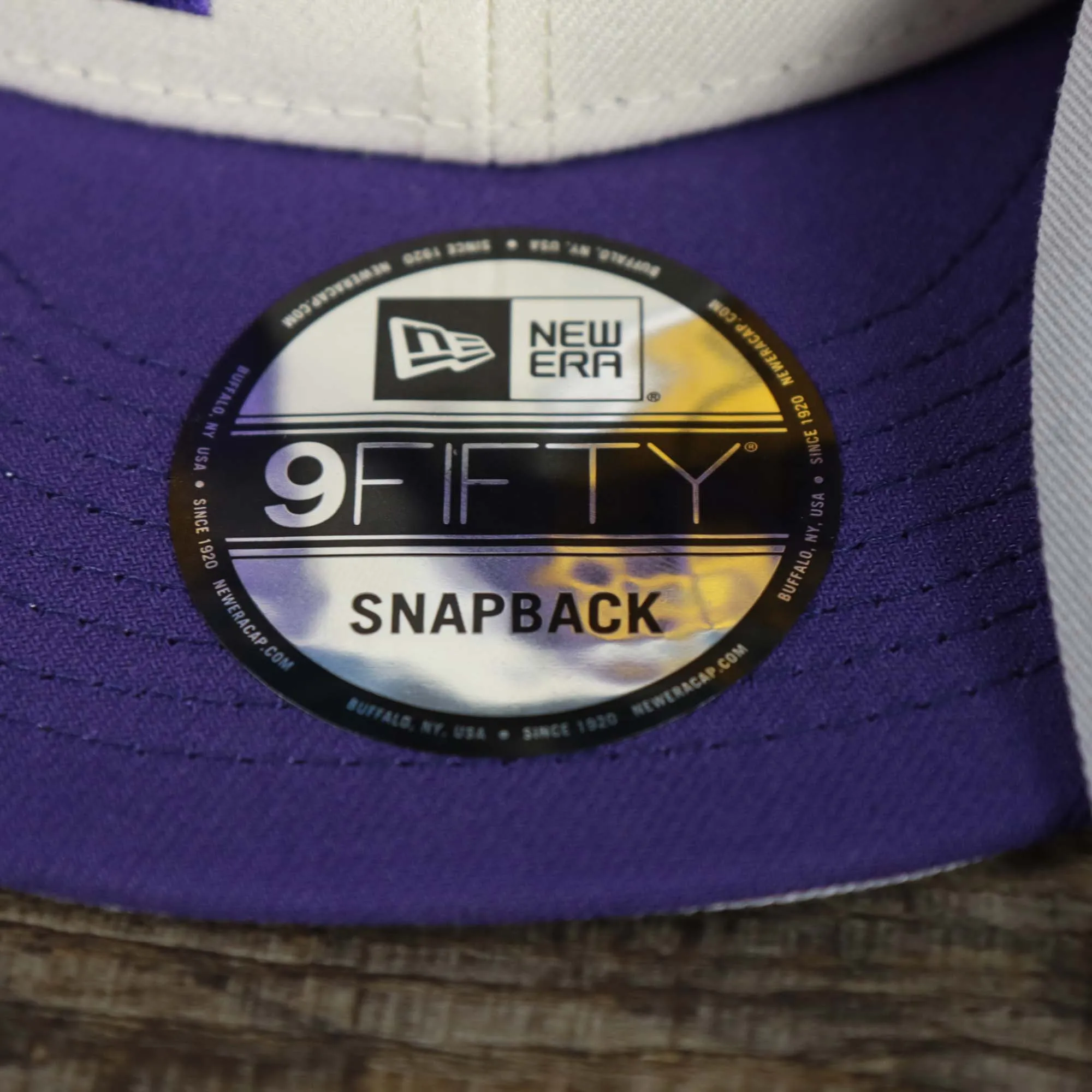 Los Angeles Lakers NBA 2022 Draft Gray Bottom 9Fifty Snapback | New Era Cream/Purple