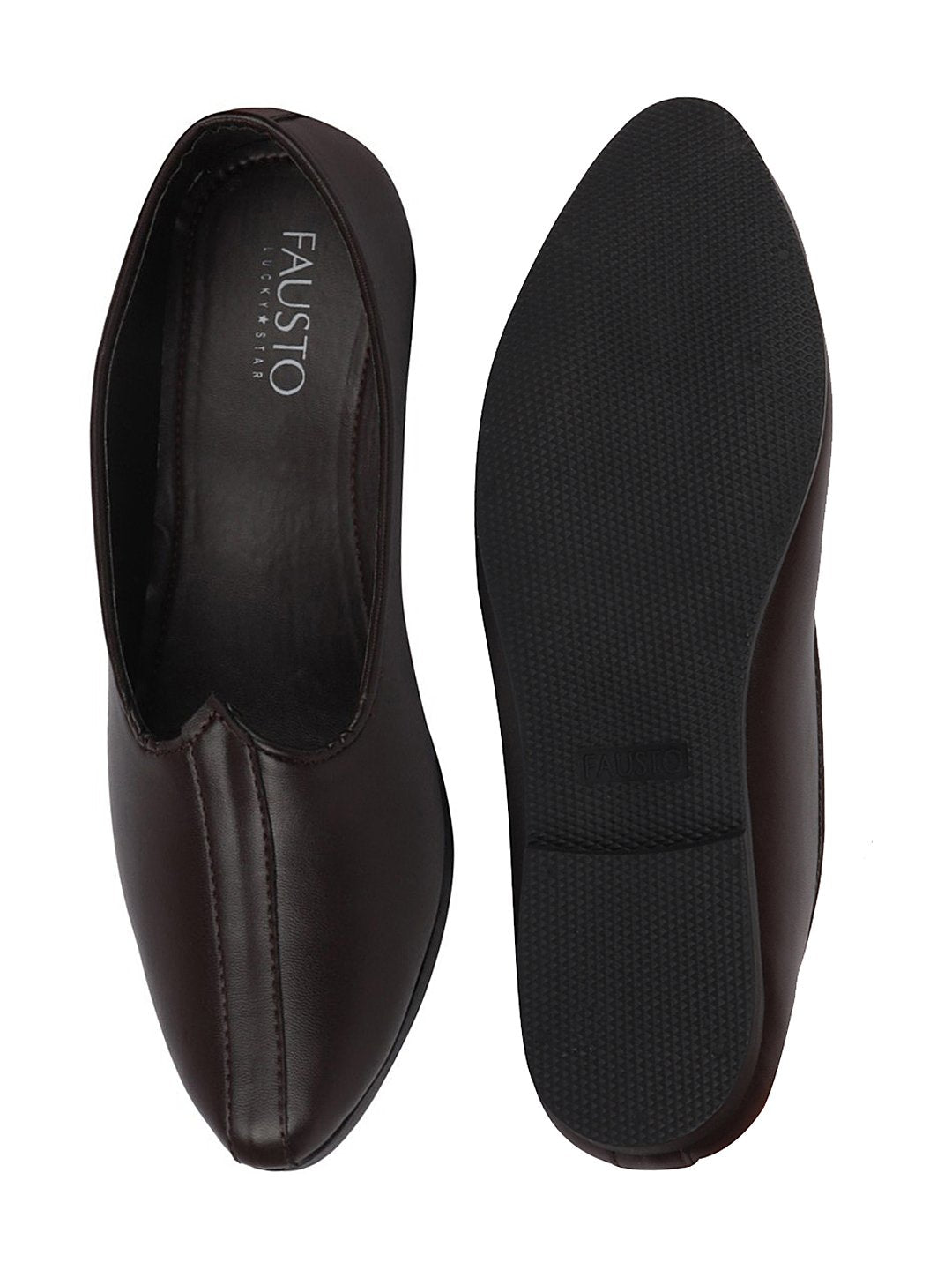 Men Ethnic Brown Slip On Juttis and Mojaris