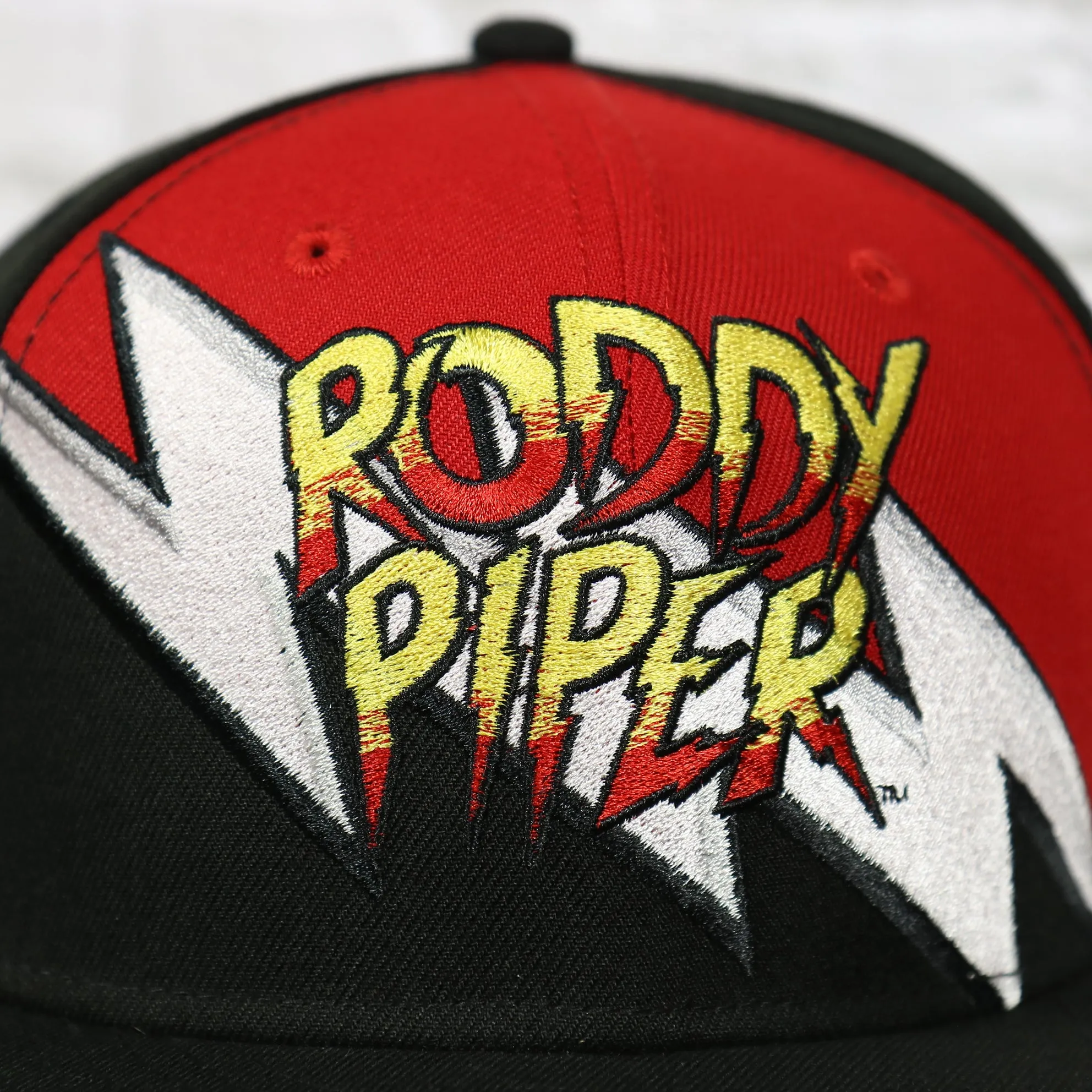 NEW ERA | RODDY PIPER | THUNDERBOLT TRI COLOR LOGO| 9FIFTY SNAPBACK | RED/WHITE/BLACK | OSFM