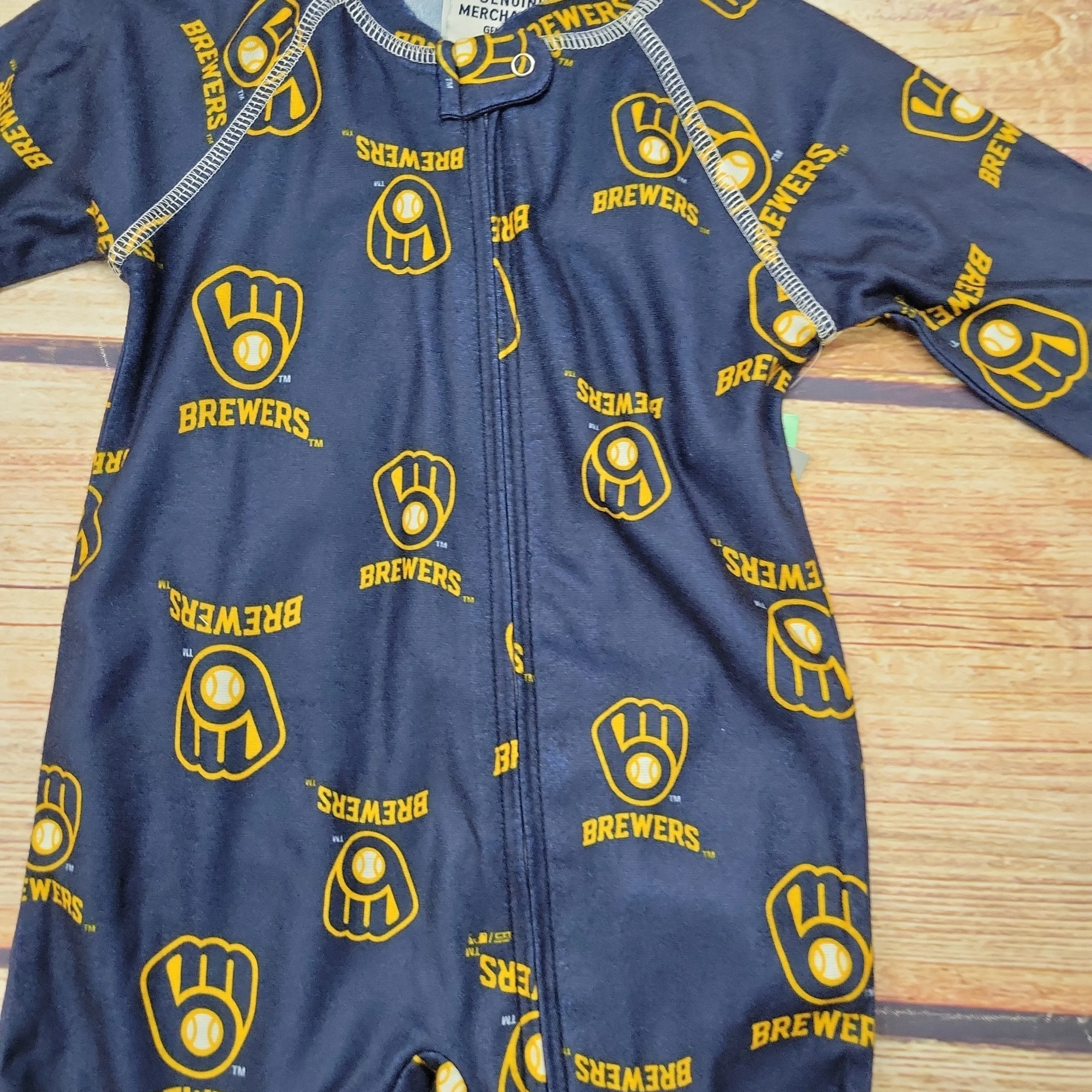 OUTERSTUFF MILWAUKEE BREWERS RAGLAN ZIP UP COVERALL