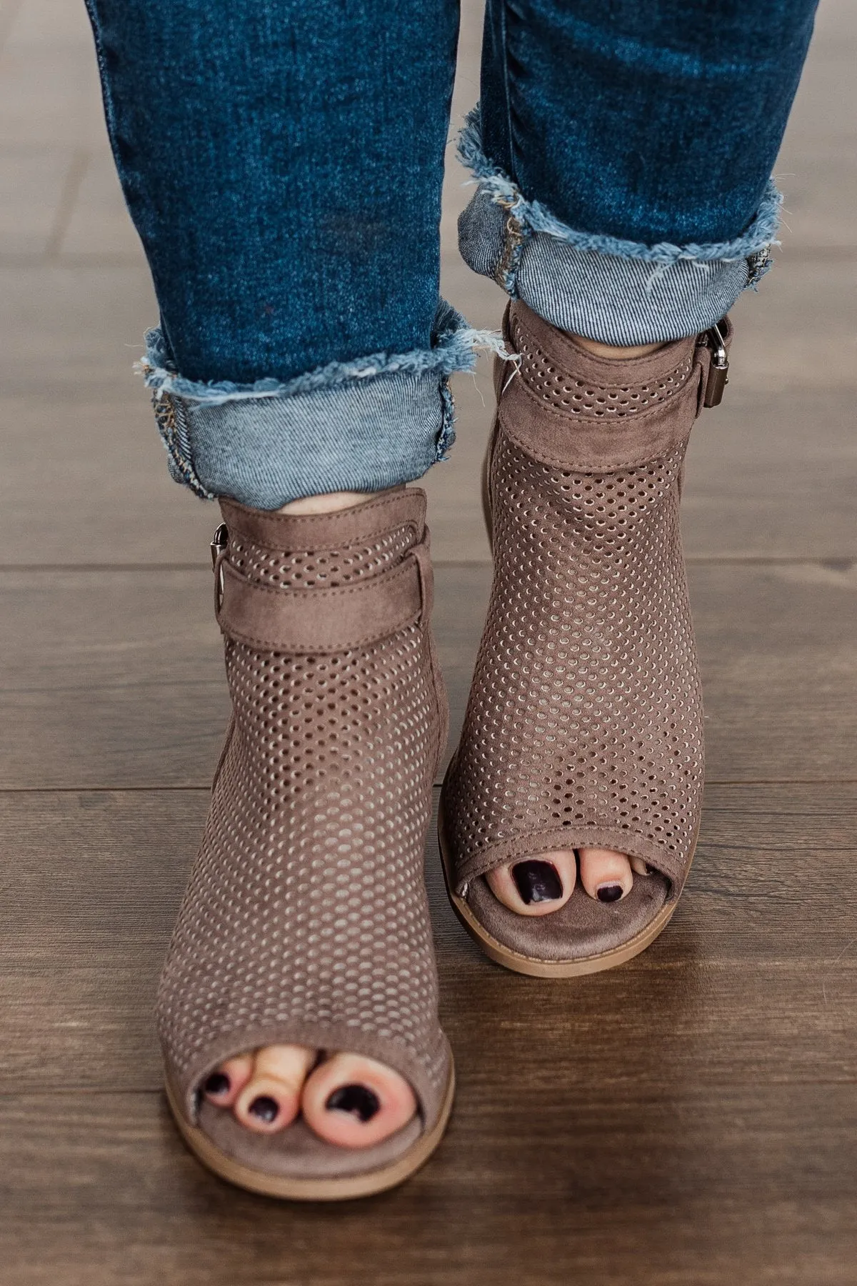 Qupid Doria Heels- Taupe Suede