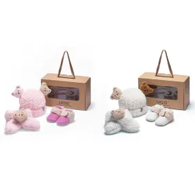 UGG AUSTRALIAN SHEPHERD Baby Booties Gift Set with Shearling Bear Beanie and Scarf