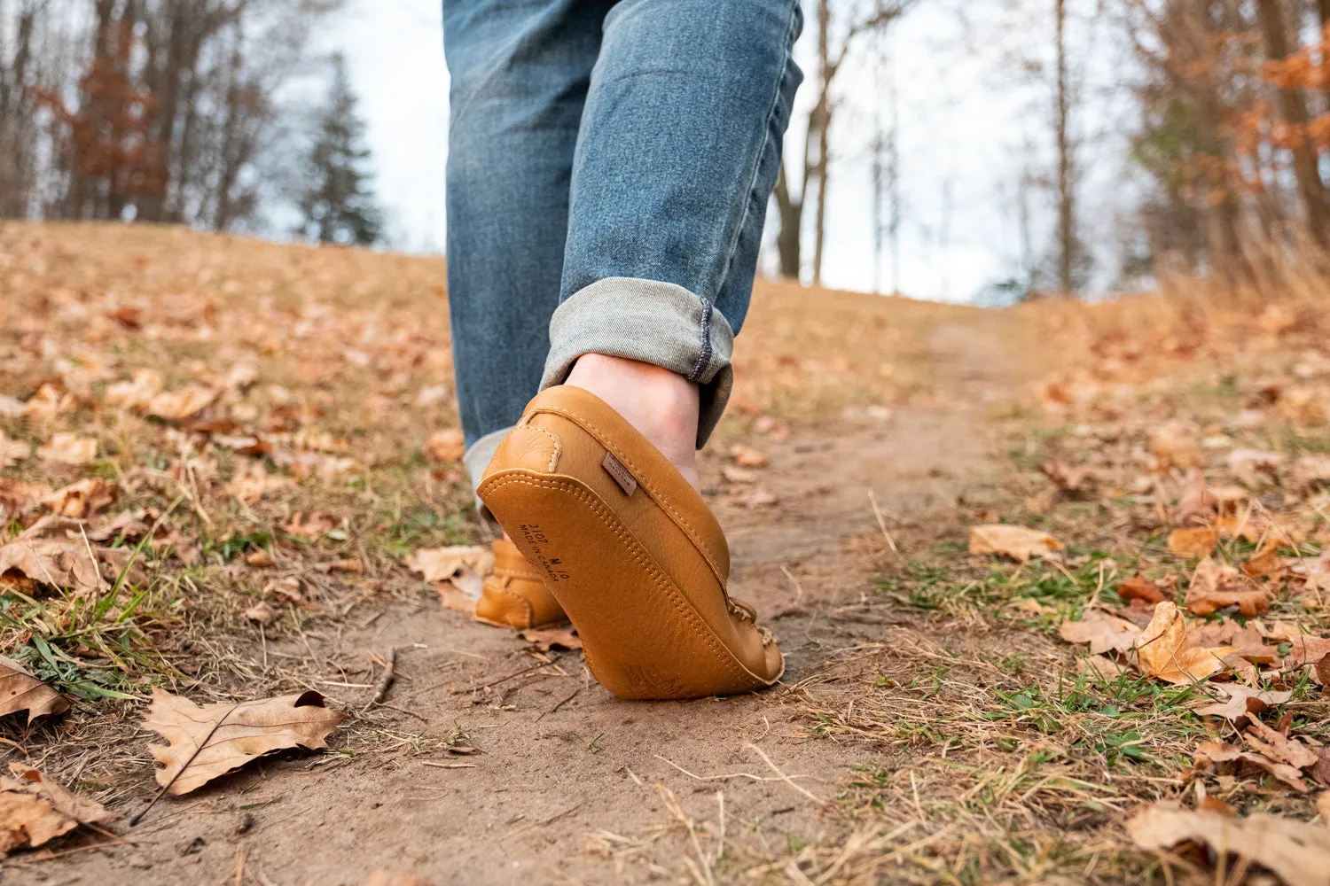 Women's Moose Hide Leather Earthing Moccasins